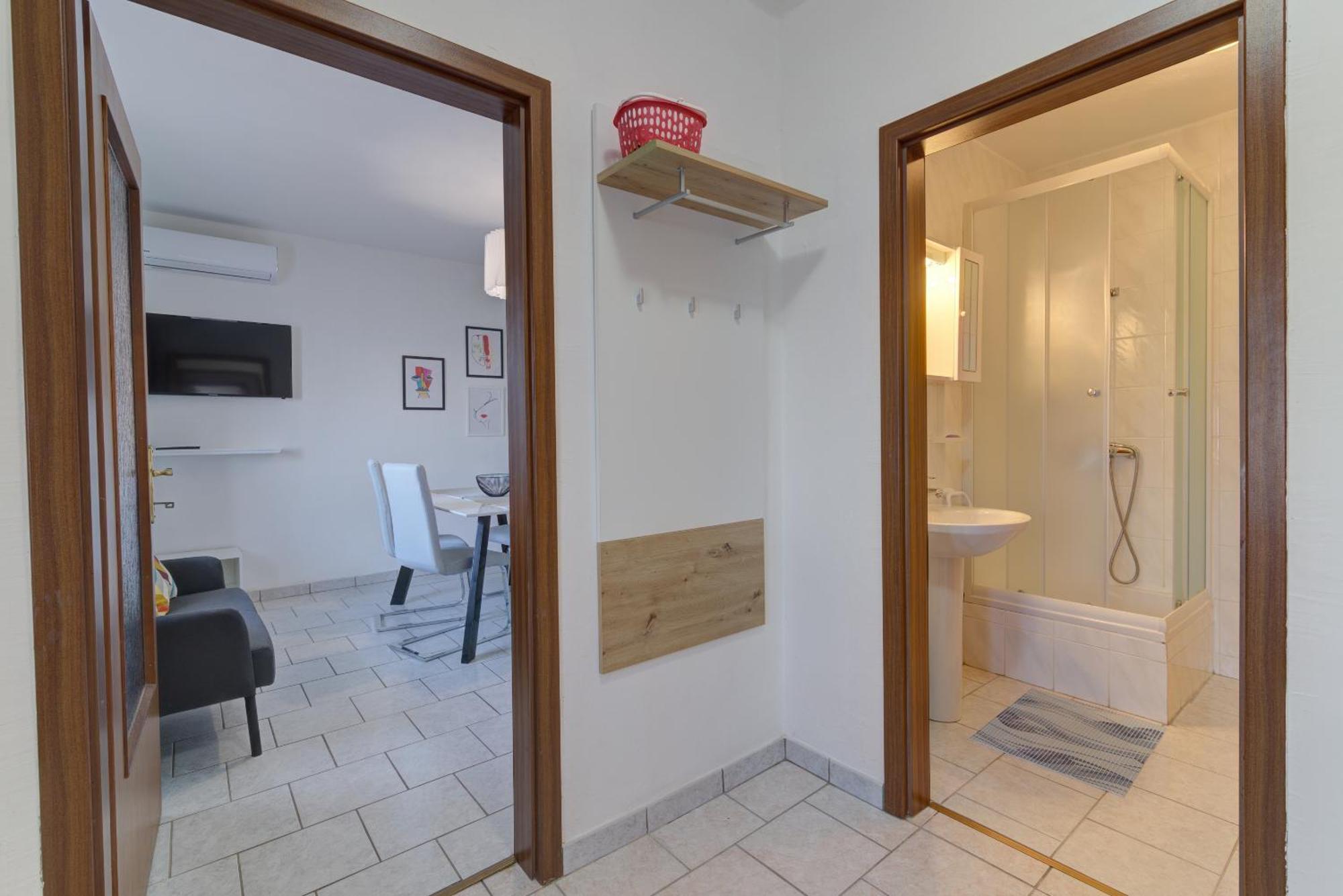 Natalie Apartment Senj  Bilik gambar